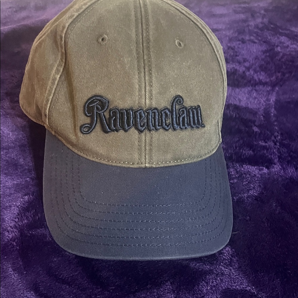 Two-Tone Cap